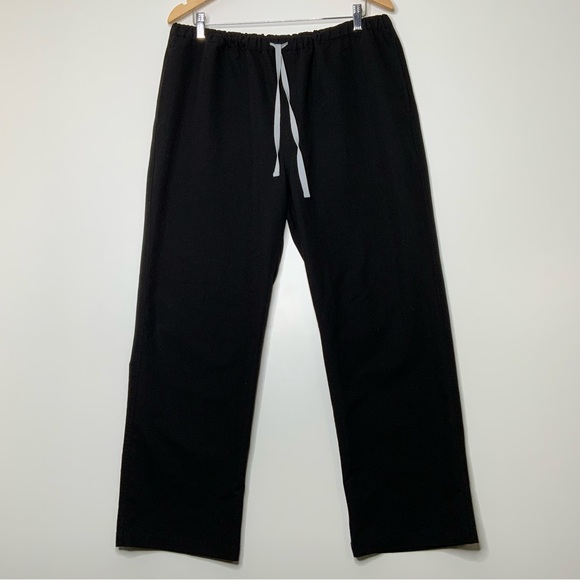 FIGS Black Men Scrub Set. Scrub Top XL. Scrub Bottoms XL. - Picture 8 of 14